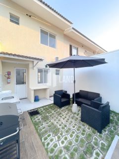 Casa de Condomínio Para Vender com 02 quartos 02 suítes no bairro Escolha um bairro... em Fortaleza