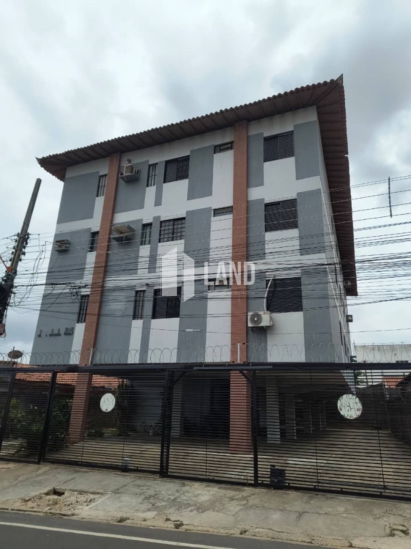 Apartamento de 95m² com 3 quartos próximo à Faculdade Santo Agostinho