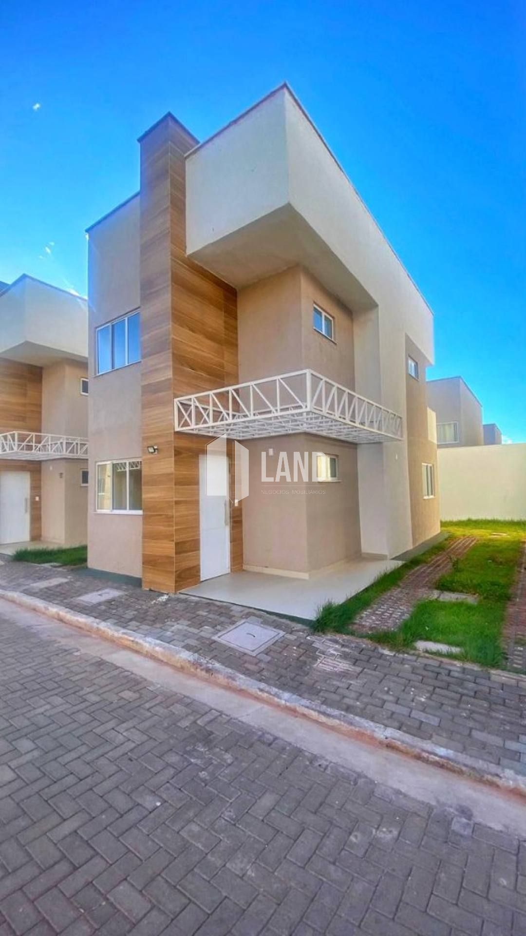 Casa de Condomínio Para Vender com 3 quartos 2 suítes no bairro Morros em Teresina