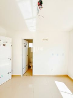 Casa duplex com 3 quartos 2 suítes no bairro Morros em Teresina