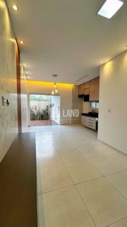 Casa de Condomínio Para Vender com 3 quartos 1 suítes em Teresina