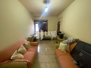 Casa 4 quartos no bairro Itaperi em Fortaleza - R$500.000,00