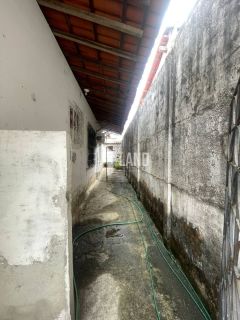 Casa 4 quartos no bairro Itaperi em Fortaleza - R$500.000,00