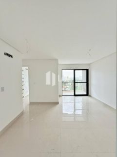 Apartamento Para Vender com 3 quartos 2 suítes no bairro Ininga em Teresina