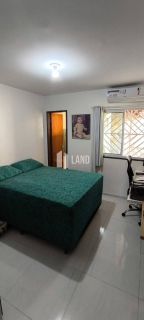 Casa com piscina em rua privativa - Maranguape - R$350.000,00