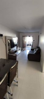 Casa com piscina em rua privativa - Maranguape - R$350.000,00