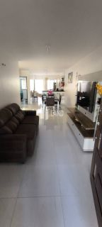 Casa com piscina em rua privativa - Maranguape - R$350.000,00