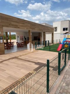 Vende-se casa de condomínio com 3 quartos, bairro Morros