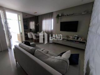 Casa Para Vender com 4 quartos 1 suítes no bairro Angelim em Teresina