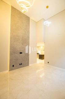 CASA PLANA DE ALTO PADRÃO NA CIDADE ALPHA - POR R$ 1.290.000,00