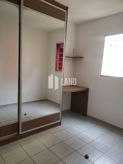 Apartamento Para Vender com 2 quartos no bairro Cristo Rei em Teresina