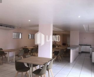 Apartamento para vender no Residencial Villa Treviso, com 02 quartos sendo 1 suíte, banheiro social, varanda, 1 vaga de garagem, lazer completo, 56m2 - R$ 340.000 - na região da Maraponga, a poucos metros da Av. Bernardo Manuel - Fortaleza/Ce