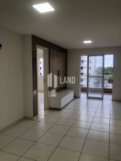 Apartamento para vender no Residencial Villa Treviso, com 02 quartos sendo 1 suíte, banheiro social, varanda, 1 vaga de garagem, lazer completo, 56m2 - R$ 340.000 - na região da Maraponga, a poucos metros da Av. Bernardo Manuel - Fortaleza/Ce