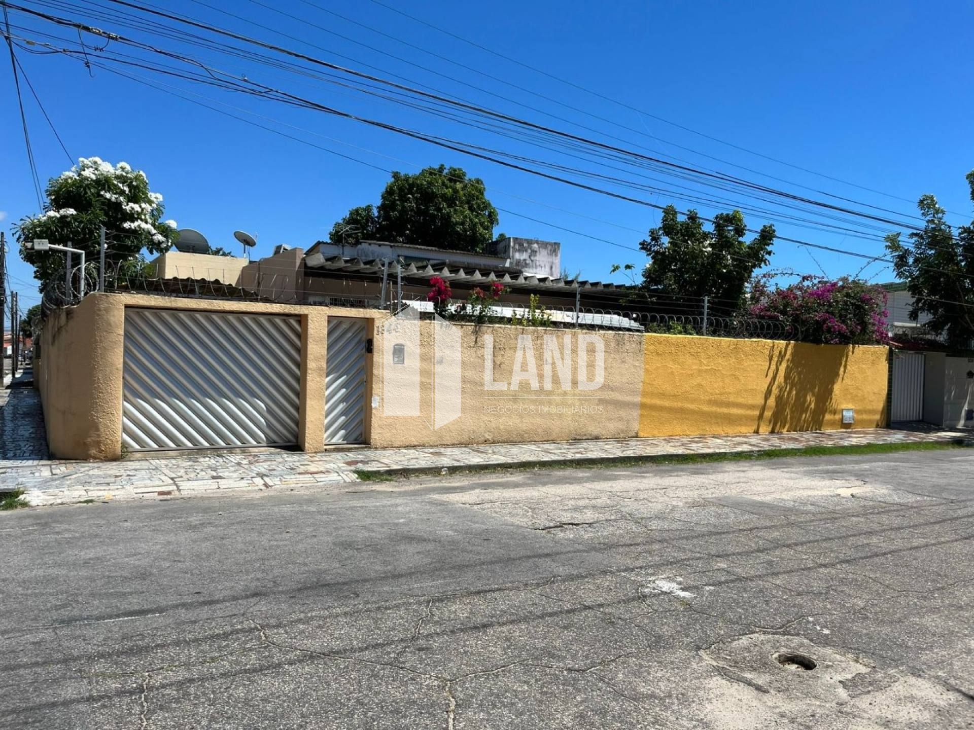 Excelente imóvel amplo e bem localizado - Por R$ 649.000,00