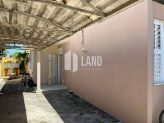 Imóvel Comercial Amplo com 300m² em Localização Estratégica - Por R$ 649.000,00