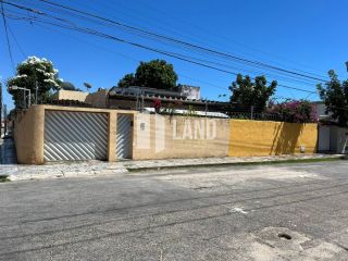 Imóvel Comercial Amplo com 300m² em Localização Estratégica - Por R$ 649.000,00