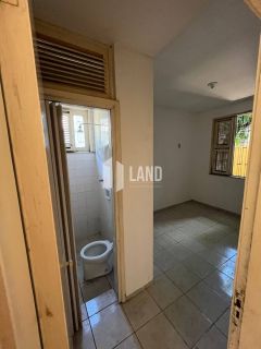 Imóvel Comercial Amplo com 300m² em Localização Estratégica - Por R$ 649.000,00