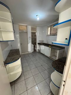 Imóvel Comercial Amplo com 300m² em Localização Estratégica - Por R$ 649.000,00