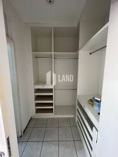 Imóvel Comercial Amplo com 300m² em Localização Estratégica - Por R$ 649.000,00