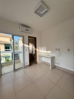 Casa de Condomínio Para Vender com 4 quartos 4 suítes no bairro Socopo em Teresina