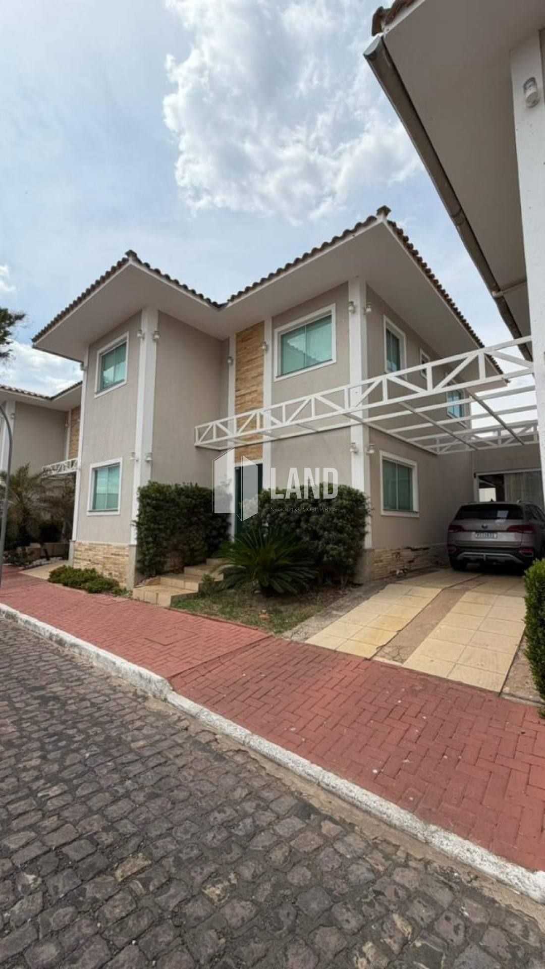 Casa de Condomínio Para Vender com 4 quartos 4 suítes no bairro Morros em Teresina