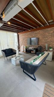 Casa de Condomínio Para Vender com 4 quartos 4 suítes no bairro Morros em Teresina