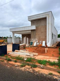 Casa de Condomínio Para Vender com 3 quartos 2 suítes no bairro Joia  em Timon