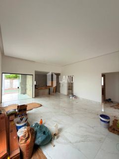 Casa de Condomínio Para Vender com 3 quartos 2 suítes no bairro Joia  em Timon