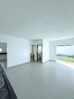 Casa de Condomínio Para Vender com 5 quartos 4 suítes no bairro Joia  em Timon