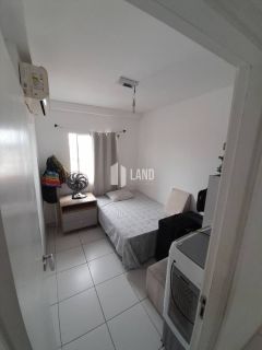 Apartamento no Bairro Santa Isabel com 2 quartos, sendo 1 suíte