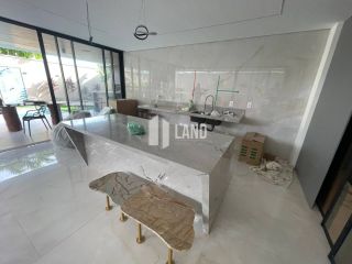 CASA LUXUOSA NA CIDADE ALPHA - 380m2 - POR R$ 3.600.000,00
