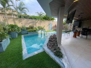 CASA LUXUOSA NA CIDADE ALPHA - 380m2 - POR R$ 3.600.000,00