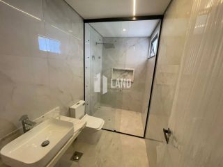 CASA LUXUOSA NA CIDADE ALPHA - 380m2 - POR R$ 3.600.000,00