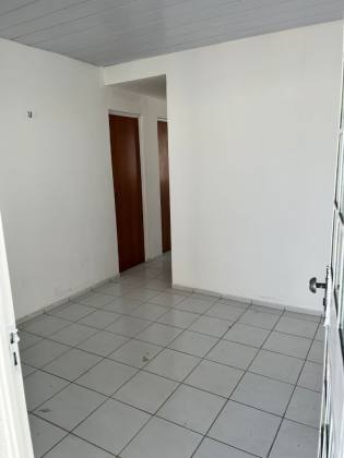 Casa à venda na zona sul