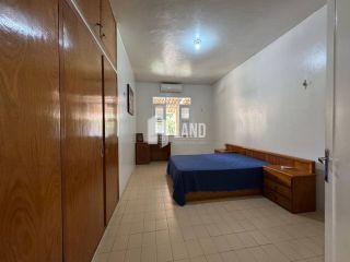 CASA COM 500M² CONSTRUÍDA EM UM TERRENO DE 1.000M² (20X50) PARA VENDER COM 5 QUARTOS, 5 BANHEIROS, 10 VAGAS, QUINTAL - 500M² - R$ 1.500.000 - PRÓXIMA AO ESTÁDIO PRESIDENTE VARGAS (PV) E A AV. TREZE DE MAIO - BENFICA - FORTALEZA/CE