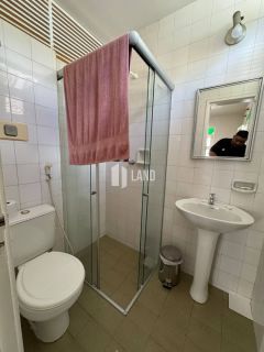 CASA COM 500M² CONSTRUÍDA EM UM TERRENO DE 1.000M² (20X50) PARA VENDER COM 5 QUARTOS, 5 BANHEIROS, 10 VAGAS, QUINTAL - 500M² - R$ 1.500.000 - PRÓXIMA AO ESTÁDIO PRESIDENTE VARGAS (PV) E A AV. TREZE DE MAIO - BENFICA - FORTALEZA/CE