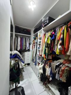 CASA COM 500M² CONSTRUÍDA EM UM TERRENO DE 1.000M² (20X50) PARA VENDER COM 5 QUARTOS, 5 BANHEIROS, 10 VAGAS, QUINTAL - 500M² - R$ 1.500.000 - PRÓXIMA AO ESTÁDIO PRESIDENTE VARGAS (PV) E A AV. TREZE DE MAIO - BENFICA - FORTALEZA/CE