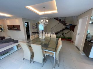 Casa de Alto Padrão no Centro do Eusébio com 351m² e Área de Lazer Privativa - Por R$ 1.150.000,00