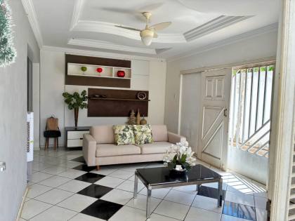 Casa Para Vender com 4 quartos 1 suítes no bairro Tabuleta em Teresina