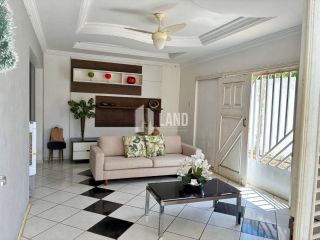 Casa com 4 quartos 1 suítes no bairro Tabuleta em Teresina