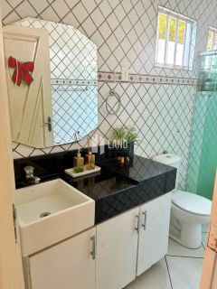 Casa com 4 quartos 1 suítes no bairro Tabuleta em Teresina