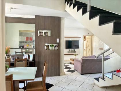 Casa Para Vender com 4 quartos 1 suítes no bairro Tabuleta em Teresina