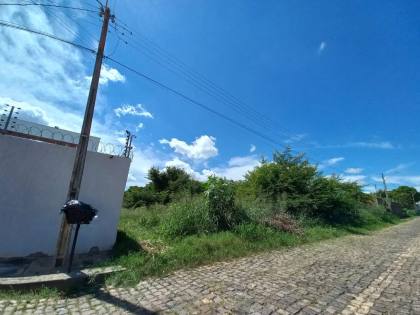 Lote no bairro Gurupi em Teresina