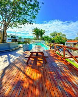 Casa de Condomínio com 4 quartos (3 suítes) no Bairro Morros