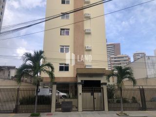 Apartamento para vender, com 02 quartos sendo 1 suíte com closet, banheiro social, móveis fixos projetados, varanda integrada com a sala, 1 vaga de garagem, salão de festas, 93m2 - R$ 420.000 - Bairro: Varjota - Fortaleza/CE