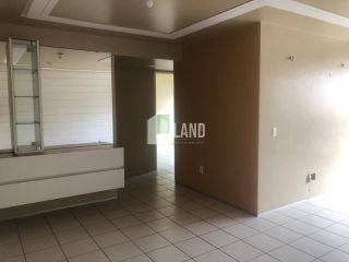 Apartamento para vender, com 02 quartos sendo 1 suíte com closet, banheiro social, móveis fixos projetados, varanda integrada com a sala, 1 vaga de garagem, salão de festas, 93m2 - R$ 420.000 - Bairro: Varjota - Fortaleza/CE