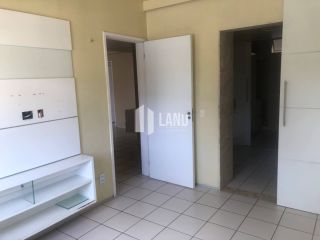 Apartamento para vender, com 02 quartos sendo 1 suíte com closet, banheiro social, móveis fixos projetados, varanda integrada com a sala, 1 vaga de garagem, salão de festas, 93m2 - R$ 420.000 - Bairro: Varjota - Fortaleza/CE