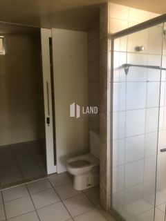 Apartamento para vender, com 02 quartos sendo 1 suíte com closet, banheiro social, móveis fixos projetados, varanda integrada com a sala, 1 vaga de garagem, salão de festas, 93m2 - R$ 420.000 - Bairro: Varjota - Fortaleza/CE