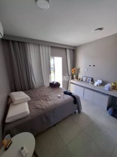 Casa DUPLEX a Venda, com 3 suítes, sendo 1 reversível, 3 vagas e MOBILIADA no Eusébio.