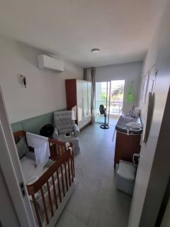 Casa DUPLEX a Venda, com 3 suítes, sendo 1 reversível, 3 vagas e MOBILIADA no Eusébio.